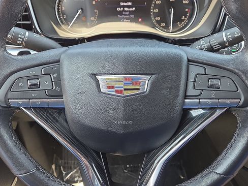 Used 2023 Cadillac XT6 Premium Luxury AWD/4WD image 30