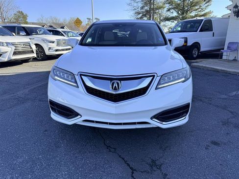 Used 2018 Acura RDX AWD image 2