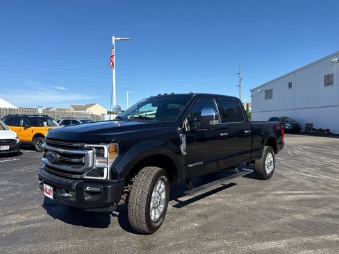 Used 2020 Ford F350 Platinum w/ FX4 Off-Road Package AWD/4WD image 46