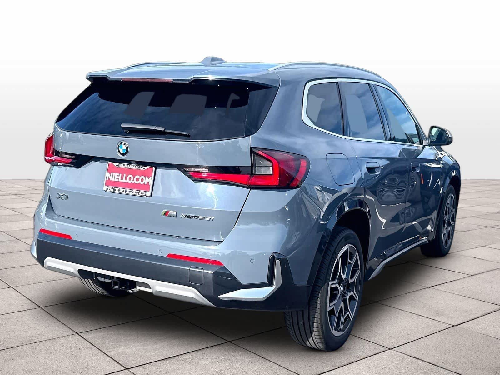 Used 2023 BMW X1 xDrive28i w/ Convenience Package AWD/4WD image 9
