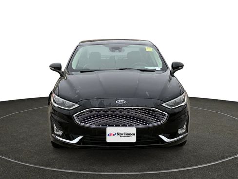 Used 2019 Ford Fusion Titanium image 9