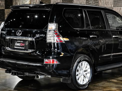 Used 2016 Lexus GX 460 w/ Premium Package AWD/4WD image 13