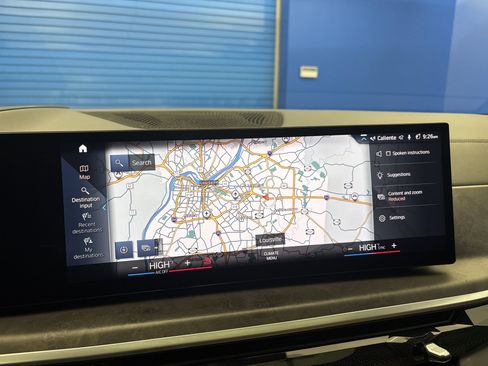 Used 2023 BMW X7 xDrive40i w/ M Sport Package image 19