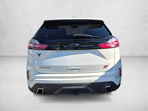 Certified 2023 Ford Edge SEL w/ Convenience Package AWD/4WD image 5