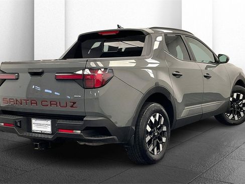 Certified 2025 Hyundai Santa Cruz SEL image 12