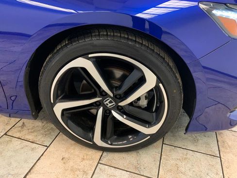 Used 2022 Honda Accord Sport image 9