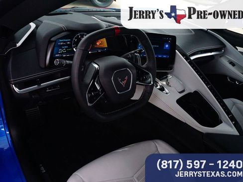 Used 2024 Chevrolet Corvette Stingray Preferred Cpe RWD image 22