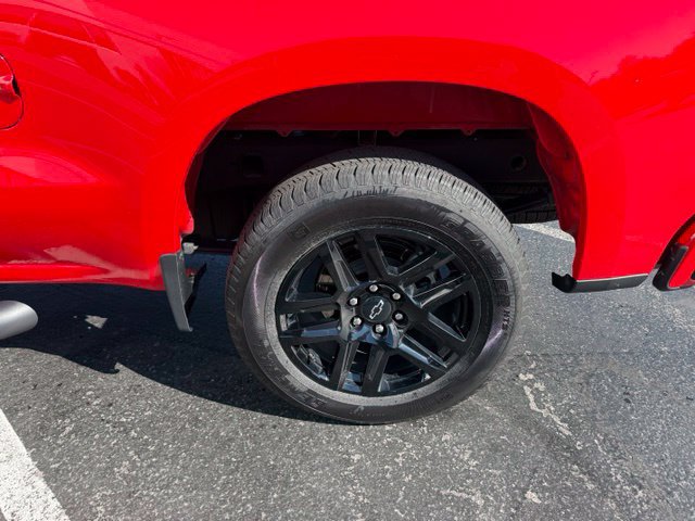 Certified 2024 Chevrolet Silverado 1500 Custom w/ Rally Edition AWD/4WD image 5