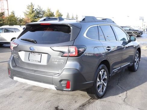 Used 2020 Subaru Outback Touring XT image 3