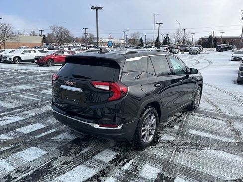 Certified 2022 GMC Terrain SLT w/ Infotainment Package II image 5