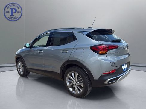 Used 2023 Buick Encore GX Essence w/ Experience Buick Package FWD image 5