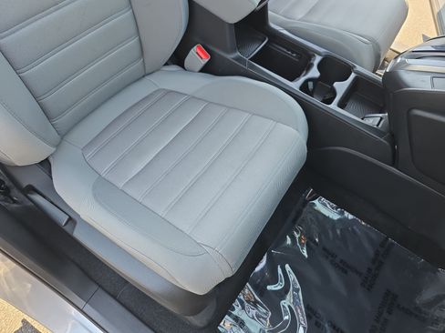 Used 2019 Honda CR-V EX image 10