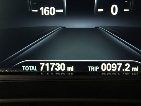 Used 2017 BMW 530i image 24