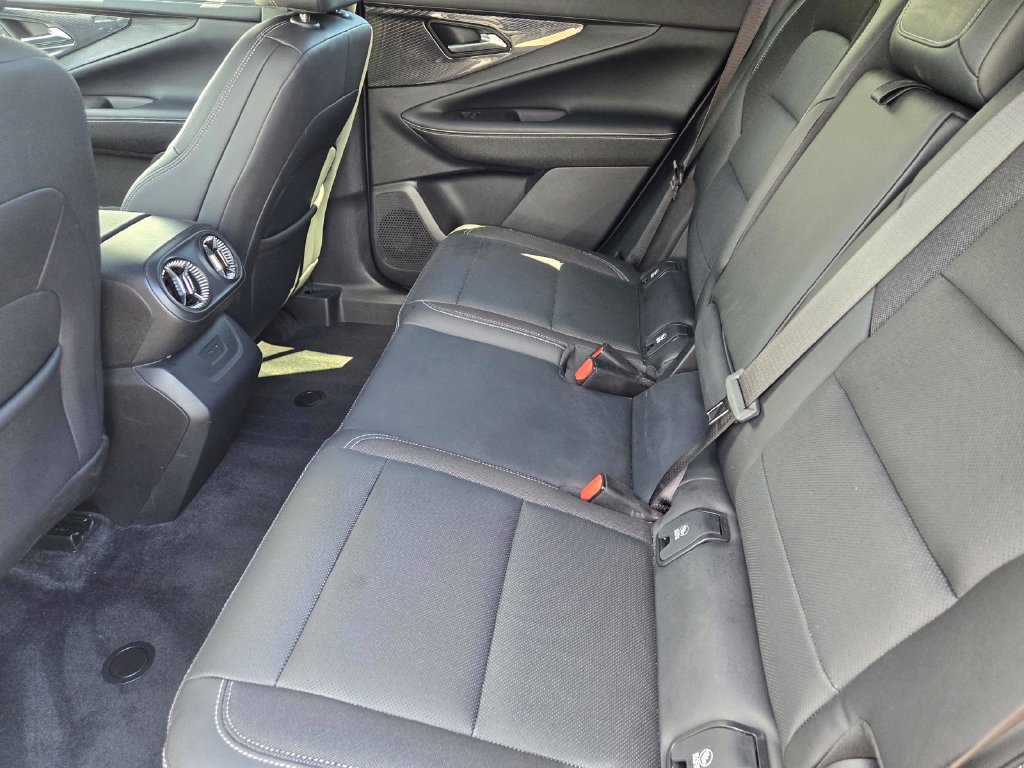 Used 2024 Chevrolet Blazer EV LT AWD/4WD image 12