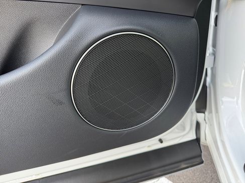 Used 2026 Genesis GV70 2.5T image 27