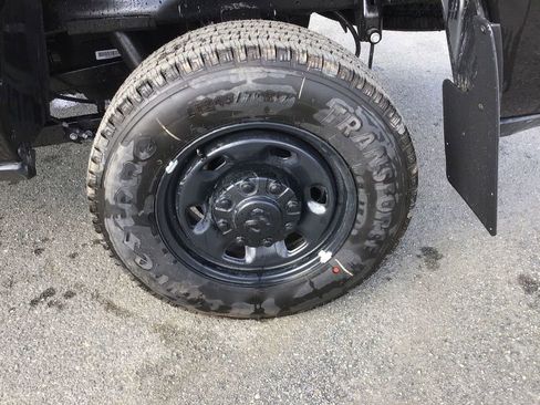 New 2025 RAM 2500 Tradesman w/ Cold Weather Group image 10