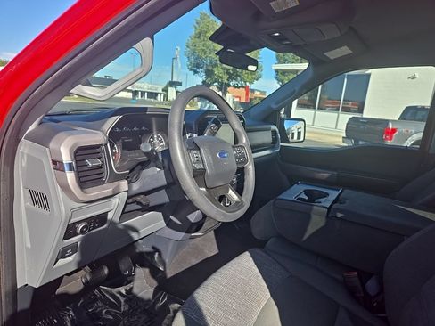 Used 2023 Ford F150 XLT AWD/4WD image 11
