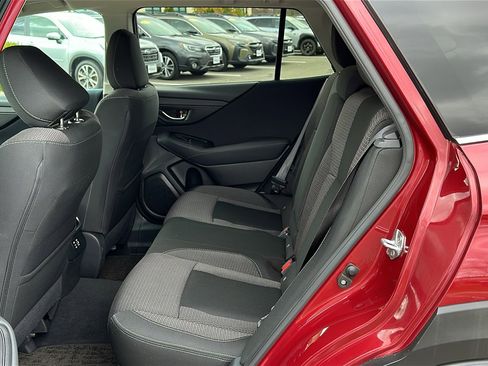 Used 2023 Subaru Outback Premium image 20