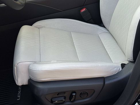 Certified 2026 Lexus RX 350 FWD w/ Convenience Package image 20
