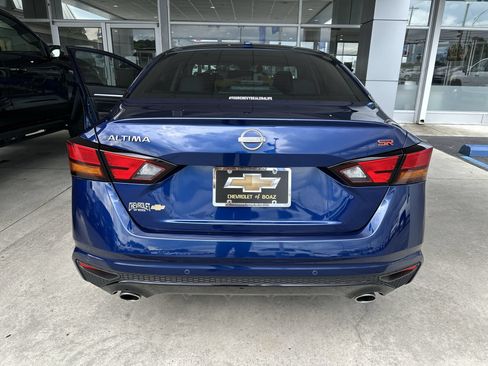 Used 2024 Nissan Altima 2.5 SR w/ SR Premium Package FWD image 33