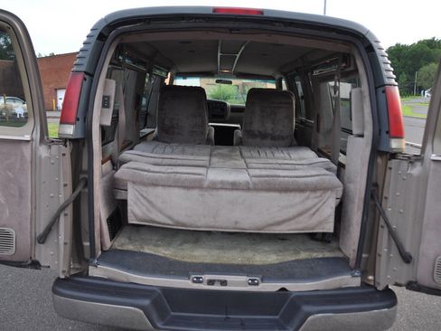 Used 1996 Chevrolet Express 1500 image 19