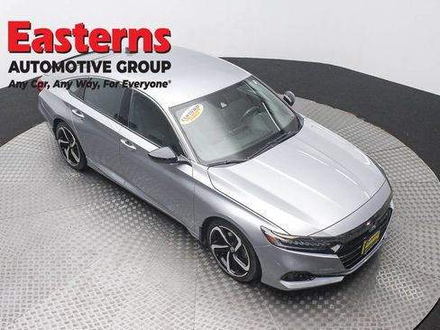 Used 2022 Honda Accord Sport image 3