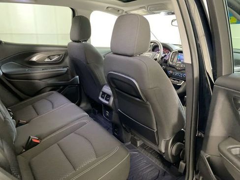 Used 2023 GMC Terrain SLE w/ Driver Convenience Package AWD/4WD image 32