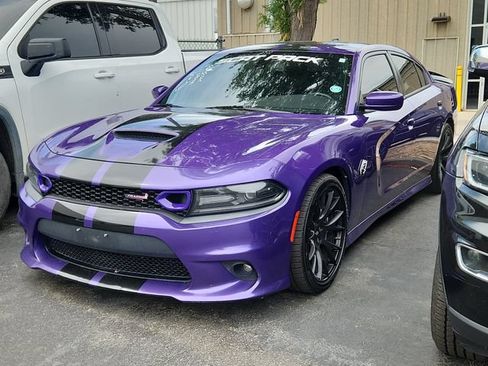 Used 2018 Dodge Charger R/T Scat Pack w/ Dynamics Package RWD image 3