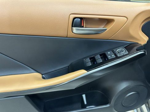 Used 2022 Lexus IS 300 w/ Comfort Package image 21