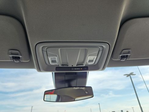 Used 2023 GMC Sierra 1500 Pro w/ Pro Value Package AWD/4WD image 15