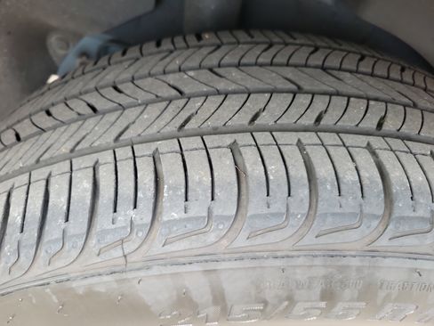 Used 2025 Kia Seltos S image 23