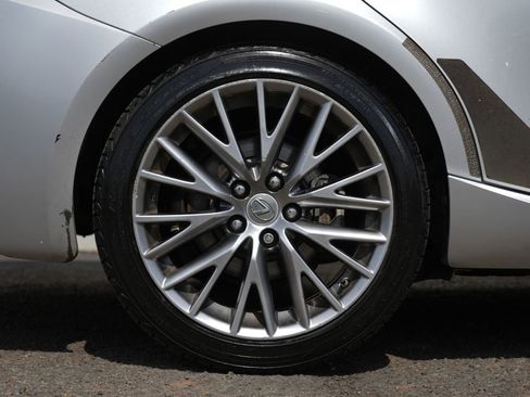 Used 2015 Lexus IS 250 image 9