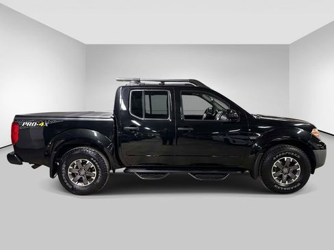 Used 2018 Nissan Frontier PRO-4X w/ Pro-4x Luxury Package AWD/4WD image 2