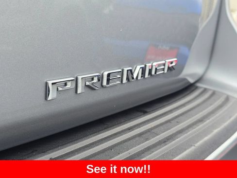 Used 2024 Chevrolet Tahoe Premier AWD/4WD image 15