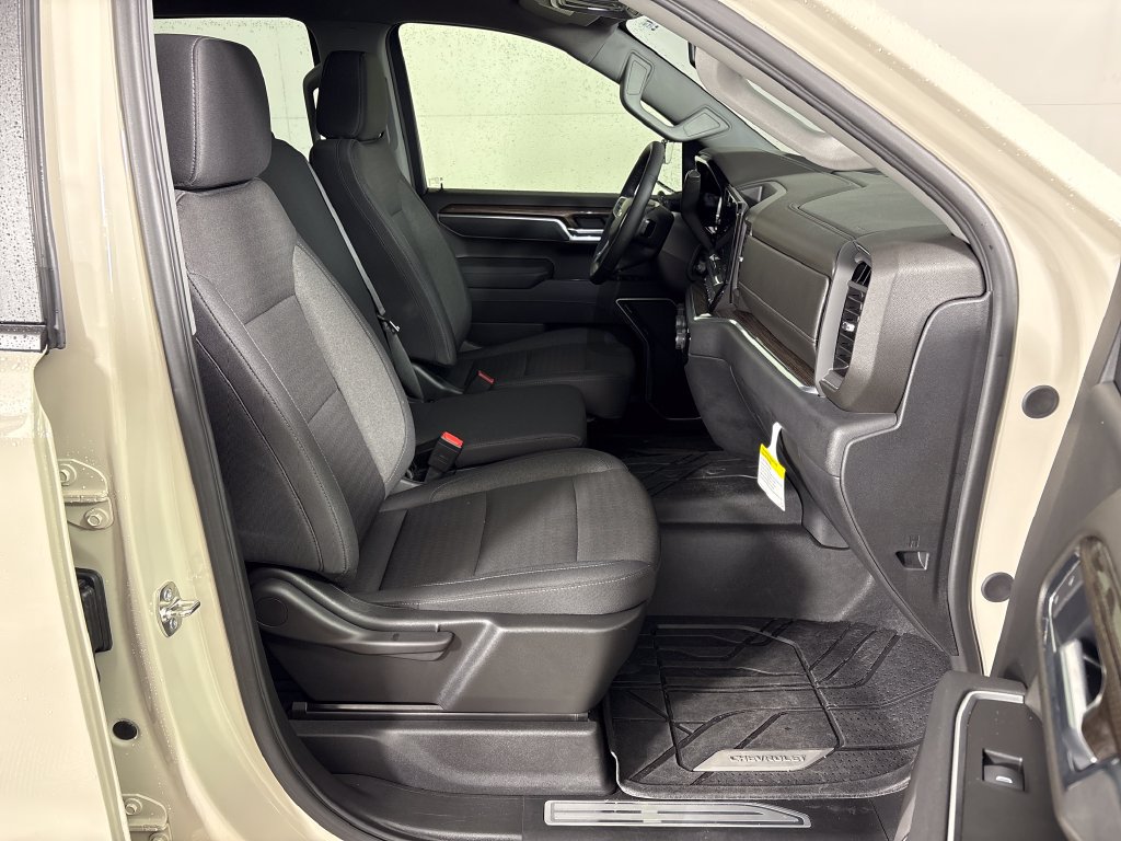 Used 2026 Chevrolet Silverado 1500 RST w/ RST Select Package RWD image 6