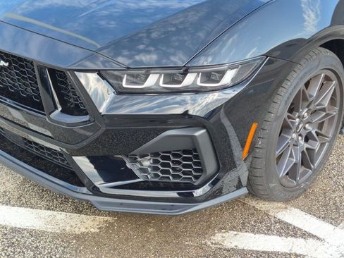 Used 2024 Ford Mustang GT w/ GT Performance Package RWD image 12