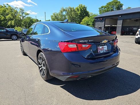 Used 2016 Chevrolet Malibu LT FWD image 5