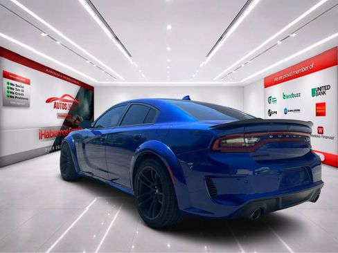 Used 2022 Dodge Charger Scat Pack RWD image 6