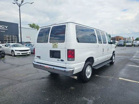 Used 2011 Ford E-350 and Econoline 350 XLT RWD image 5