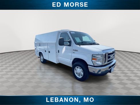Used 2016 Ford E-350 and Econoline 350 Super Duty w/ Power Windows & Locks Group RWD image 2