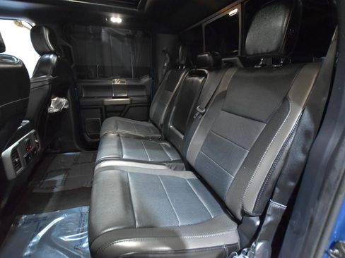 Used 2019 Ford F150 Raptor w/ Equipment Group 802A Luxury AWD/4WD image 47