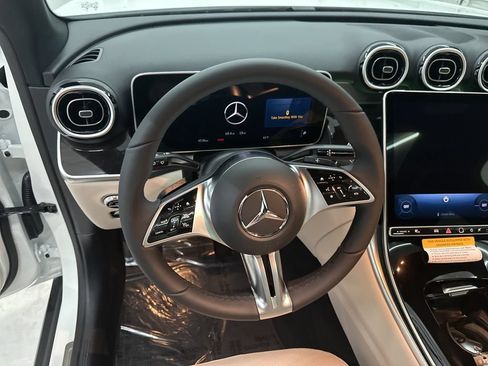Used 2026 Mercedes-Benz GLC 300 4MATIC image 10