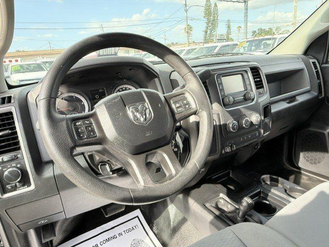 Used 2013 RAM 2500 Tradesman w/ Chrome Appearance Group AWD/4WD image 10