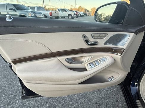 Used 2015 Mercedes-Benz S 550 4MATIC Sedan image 16