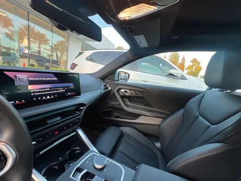 Used 2025 BMW 230i Coupe w/ M Sport Package RWD image 16
