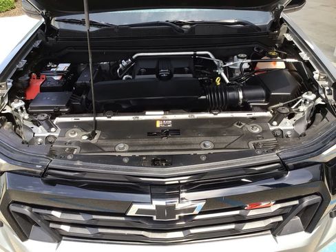 Used 2023 Chevrolet Colorado Z71 w/ Z71 Convenience Package 2 AWD/4WD image 35
