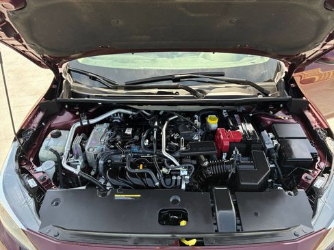 Used 2025 Nissan Sentra SV FWD image 30
