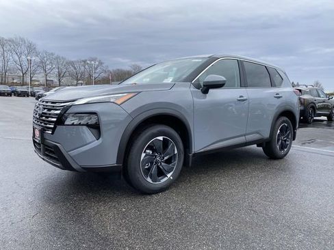 New 2026 Nissan Rogue SV w/ Cold Weather Package AWD/4WD image 1