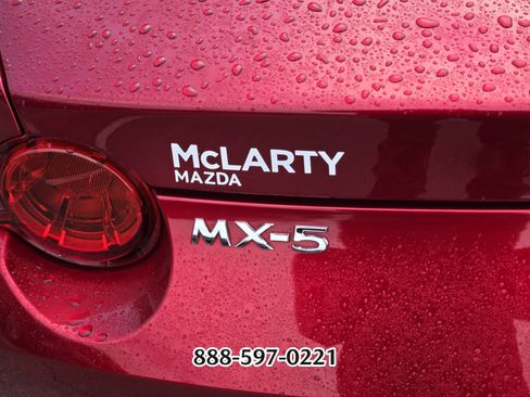 Used 2023 MAZDA MX-5 Miata Grand Touring image 12