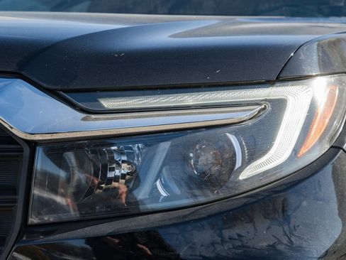 Used 2022 Honda Passport EX-L image 12